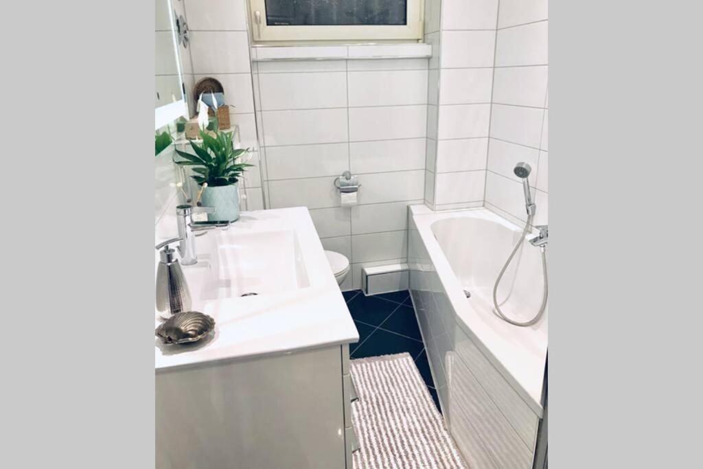 Home In The Heart Of Mannheim, Free Parking, Netflix, Fast Wifi 외부 사진